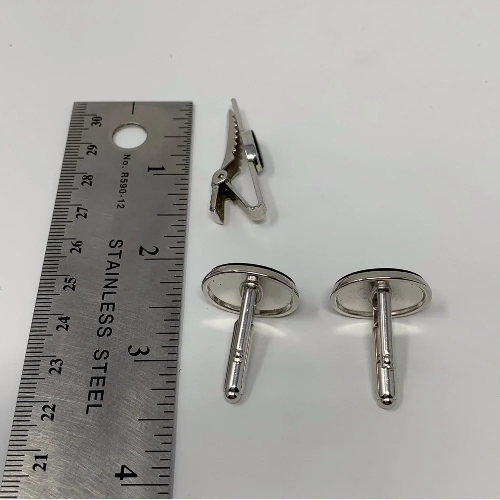 Vintage Black Oval and Silver Tone Quality CufflLinks and Tie Clip Set